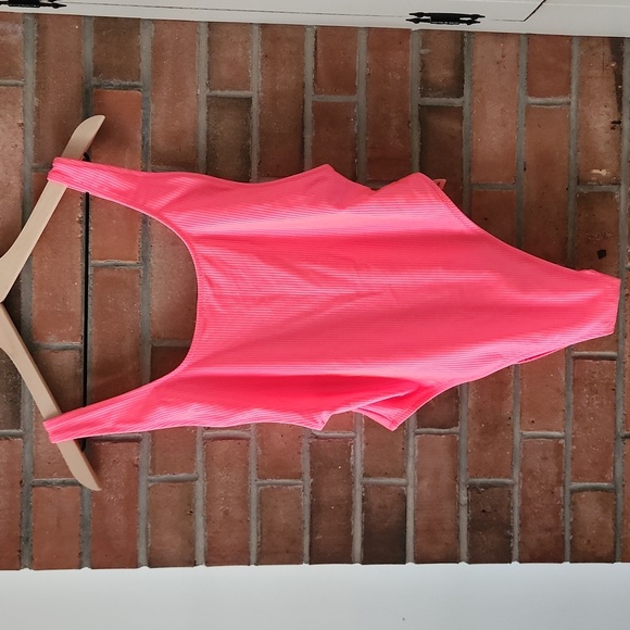 Aerie Swimsuit - Picture 3 of 7